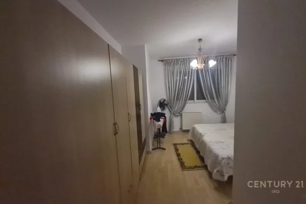 Shtepi me qera Apartament ne Tirane, 1+1, Mobilimi E mobiluar, Pagesa 600  Euro.