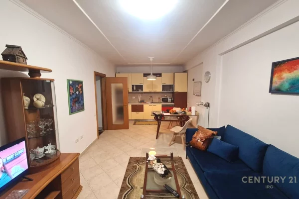 Shtepi me qera Apartament ne Tirane, 1+1, Mobilimi E mobiluar, Pagesa 600  Euro.