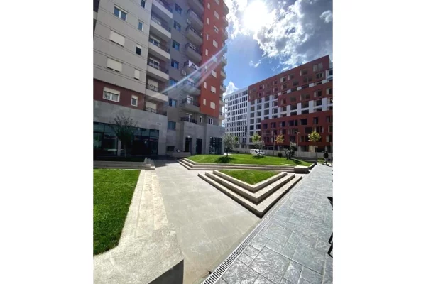 Business Property in Sale 4+1 in Tirana - 480,000 Euro