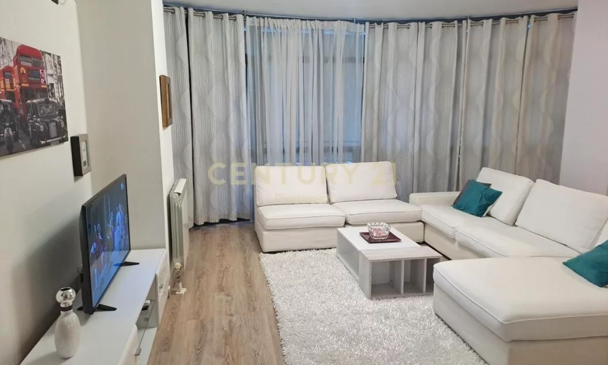 Shtepi me qera Apartament ne Tirane, 2+1, Mobilimi E mobiluar, Pagesa 650  Euro.