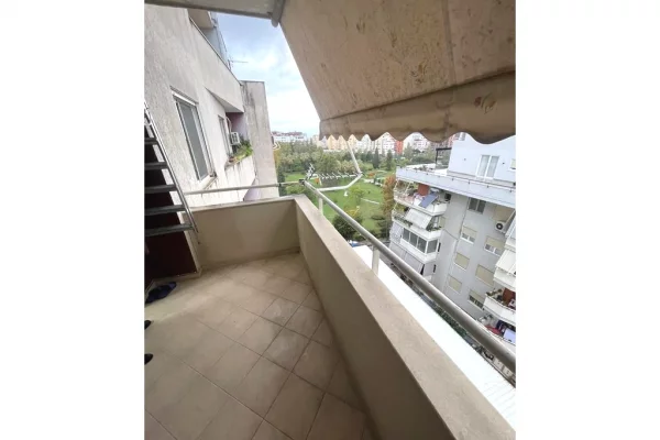 Shtepi me qera Apartament ne Tirane, 1+1, Mobilimi E mobiluar, Pagesa 550  Euro.