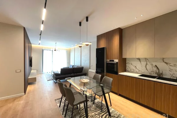 Casa in vendita 2+1 a Tirana - 465,000 Euro