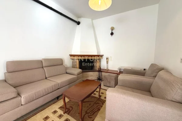 House for Rent 4+1 in Tirana - 1,000 Euro