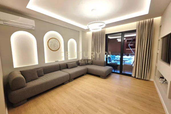 Shtepi me qera Apartament ne Tirane, 3+1, Mobilimi E mobiluar, Pagesa 1,800  Euro.