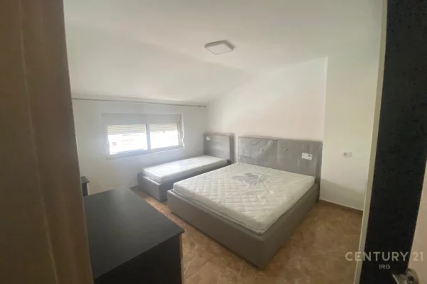 Appartamento in vendita a Tirana 1+1, Arredato