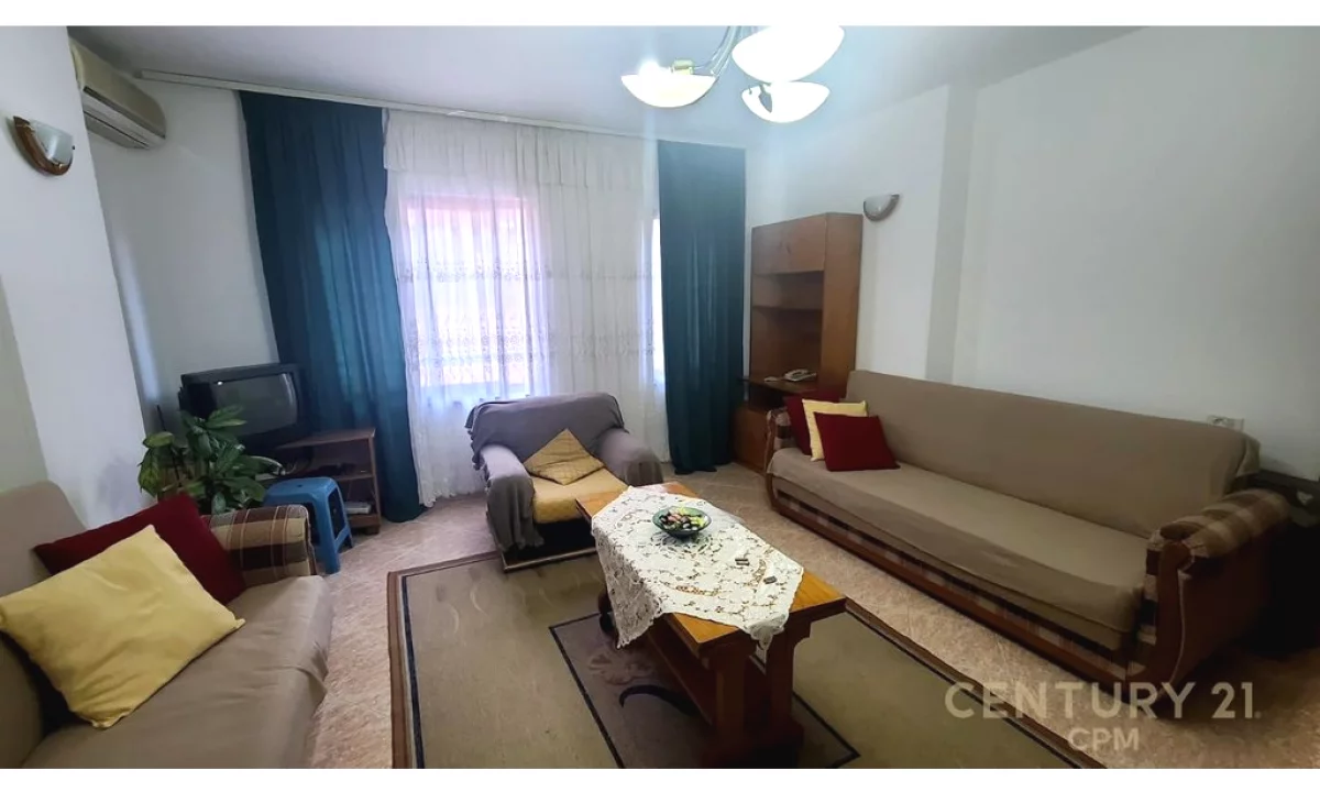 Shtepi me qera Apartament ne Tirane, 1+1, Mobilimi Pjeserisht e mobiluar, Pagesa 600  Euro.