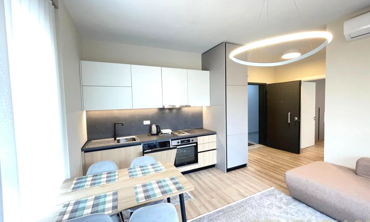 Shtepi me qera Apartament ne Vlore, 1+1, Mobilimi E mobiluar, Pagesa 600  Euro.