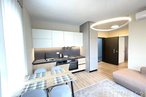 Shtepi me qera 1+1 ne Vlore - 600 Euro