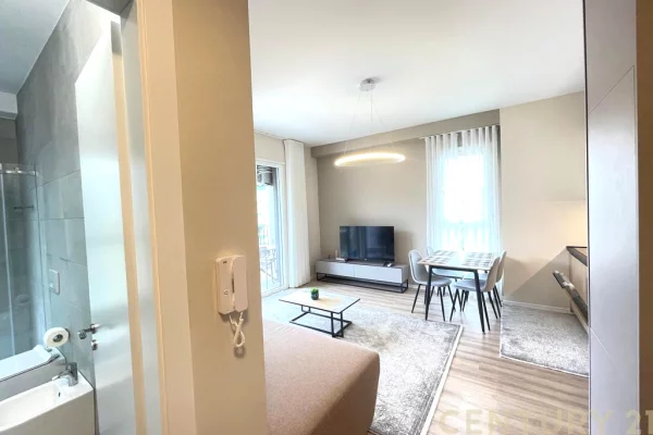 Shtepi me qera Apartament ne Vlore, 1+1, Mobilimi E mobiluar, Pagesa 600  Euro.