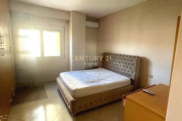 Appartamento in vendita a Tirana 1+1, Arredato