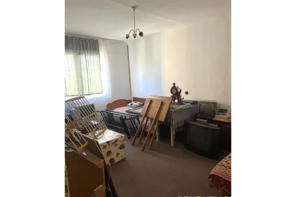 Appartamento in vendita a Tirana 3+1, SemiArredato