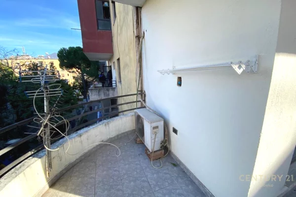 Appartamento in vendita a Tirana 2+1, Vuoto