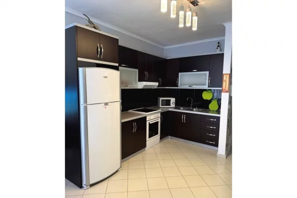 Shtepi ne shitje Apartament ne Sarande, 1+1, Mobilimi E mobiluar, Pagesa 98,000  Euro.