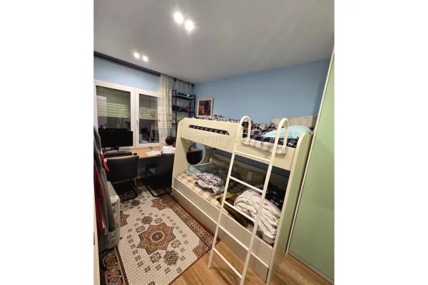 Appartamento in vendita a Tirana 1+1, Arredato