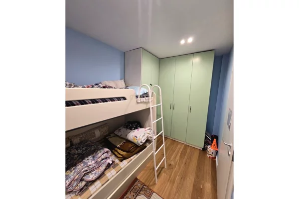 Appartamento in vendita a Tirana 1+1, Arredato