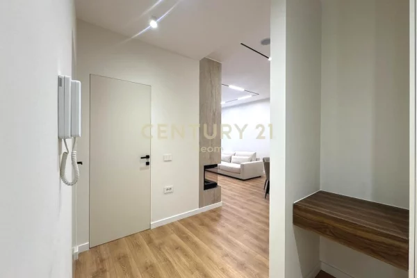 Shtepi me qera Apartament ne Tirane, 2+1, Mobilimi E mobiluar, Pagesa 2,200  Euro.