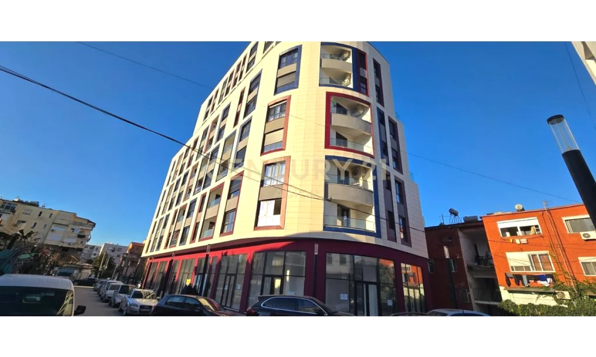 Shtepi me qera Apartament ne Tirane, 2+1, Mobilimi Bosh, pa mobiluar, Pagesa 700  Euro.