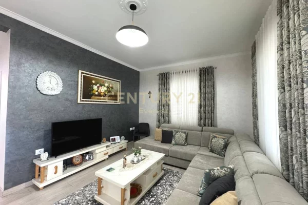 House for Rent 2+1 in Tirana - 600 Euro