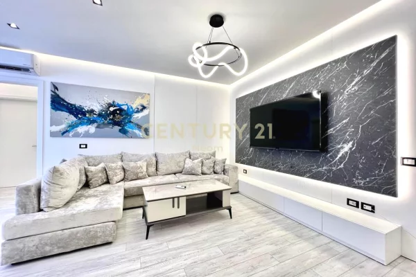 House for Rent 3+1 in Tirana - 1,300 Euro