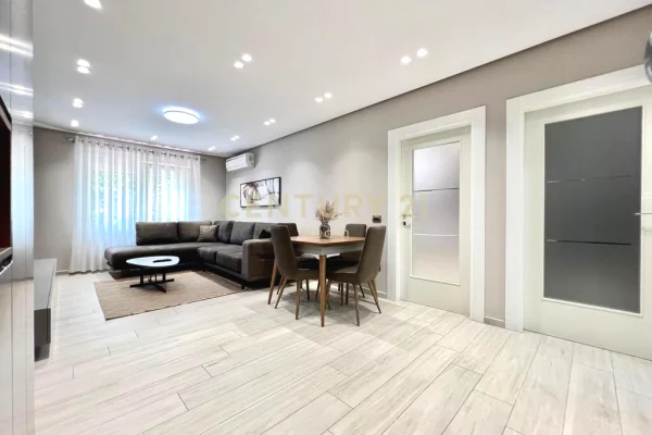 Apartment for rent in Tirana 2+1, Furnished