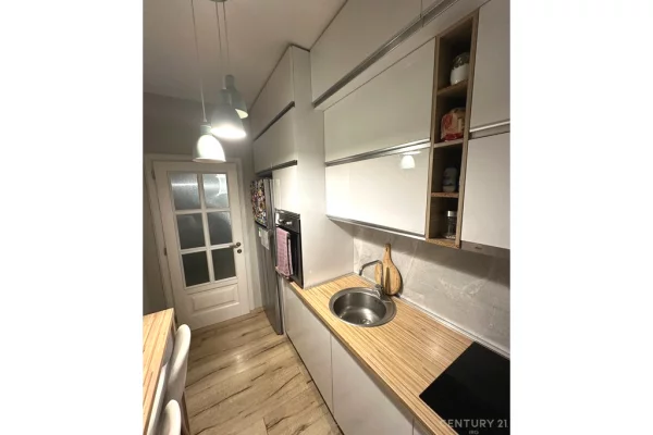 Apartment for rent in Tirana 2+1, Furnished