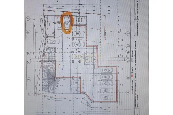 Business Property in Sale 4+1 in Tirana - 30,000 Euro