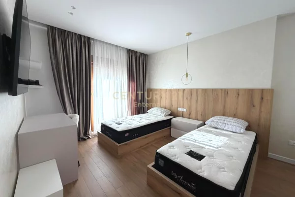 Luxury villas for rent in Tirana 3+1, Furnished