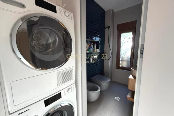 Luxury villas for rent in Tirana 3+1, Furnished