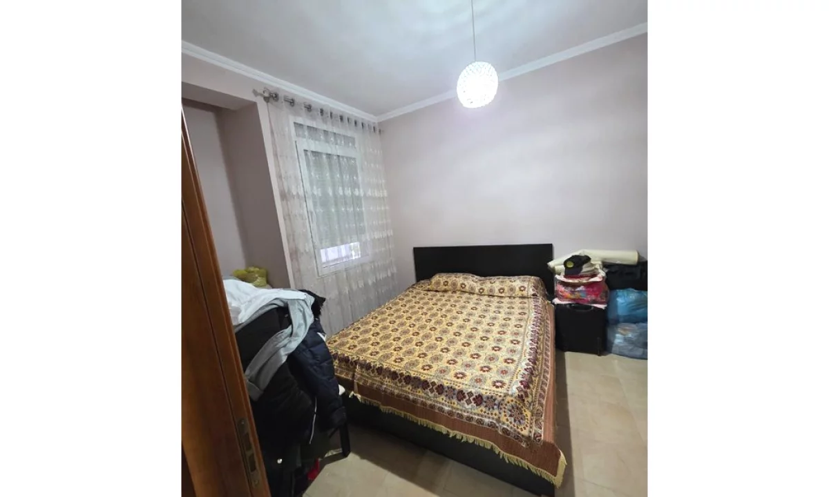 Appartamento in vendita a Tirana 2+1, Arredato