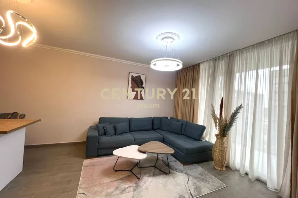 House for Rent 2+1 in Tirana - 800 Euro
