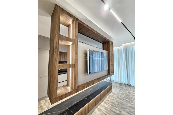 Appartamento in vendita a Tirana 2+1, Arredato