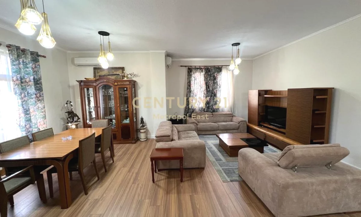 Luxury villas for rent in Tirana 3+1, Furnished