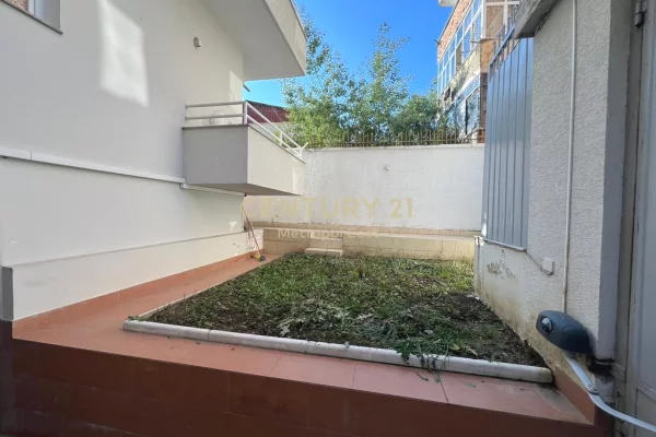 Luxury villas for rent in Tirana 3+1, Furnished