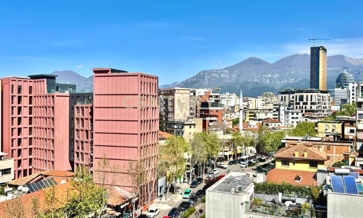 Appartamento in vendita a Tirana 1+1, Vuoto