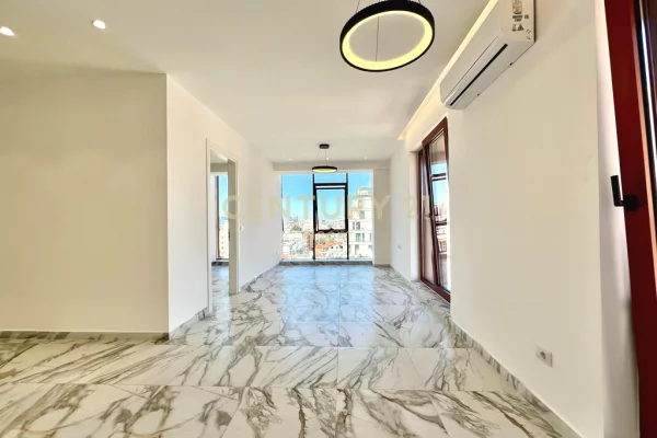 Appartamento in vendita a Tirana 1+1, Vuoto