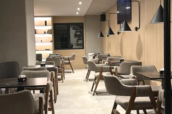 Lokal per Shitje ne Ali Demi