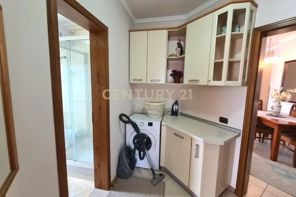 Apartment for rent in Tirana 2+1, Furnished