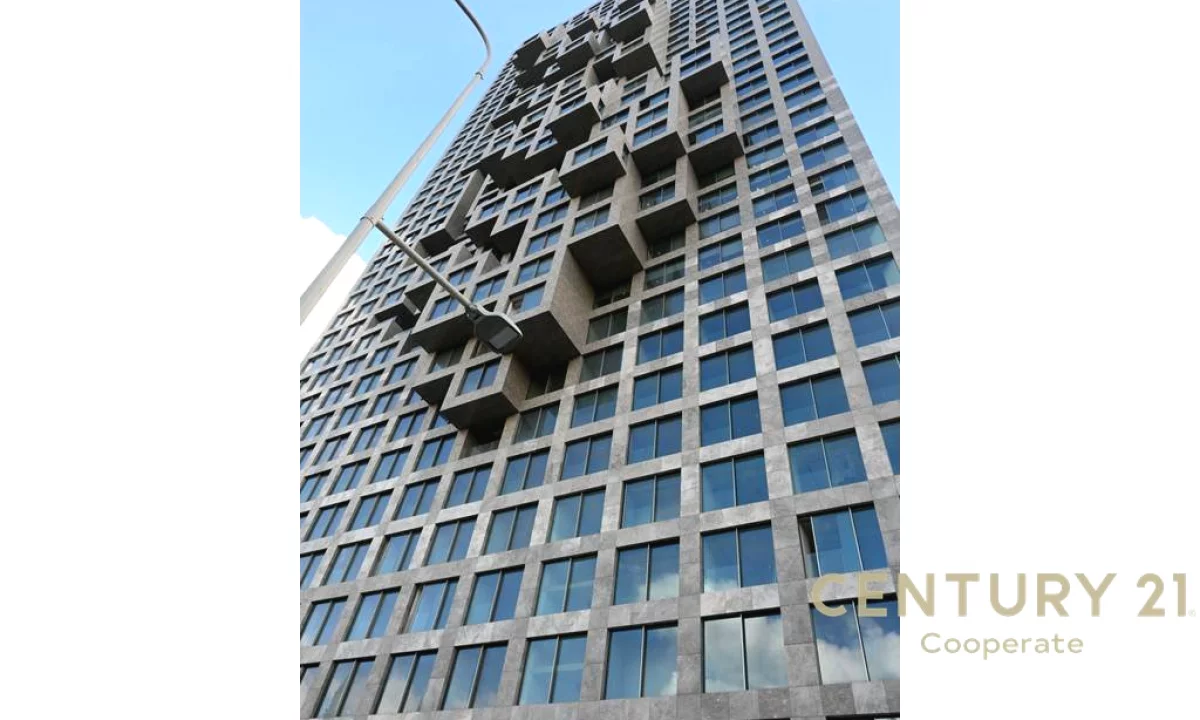 Appartamento in vendita a Tirana 3+1, Vuoto