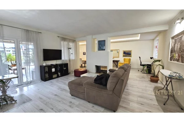 Casa in vendita 3+1 a Tirana - 620,000 Euro
