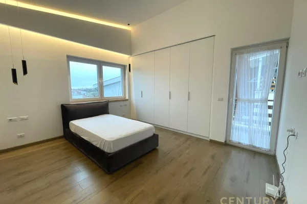 Luxury villas for rent in Tirana 4+1, Furnished