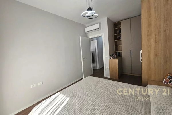 Appartamento in vendita a Tirana 1+1, Arredato