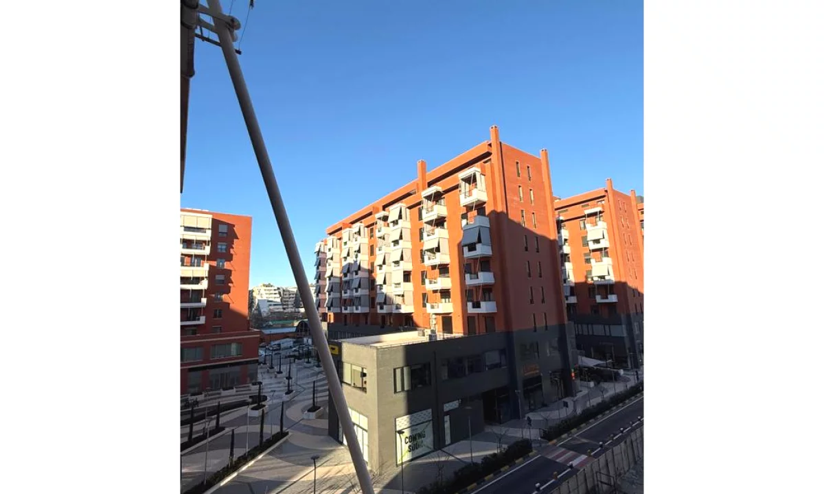 Appartamento in vendita a Tirana 1+1, Arredato