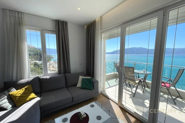 Shtepi ne shitje Apartament ne Vlore, 1+1, Mobilimi E mobiluar, Pagesa 250,000  Euro.