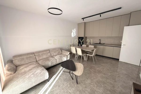 House for Rent 2+1 in Tirana - 900 Euro