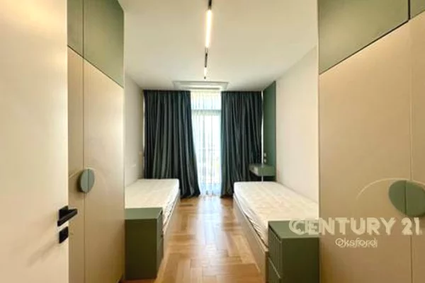 Appartamento in vendita a Tirana 2+1, Arredato