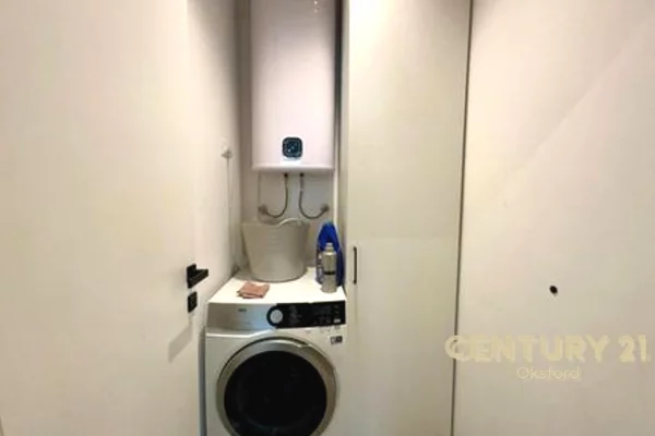 Appartamento in vendita a Tirana 2+1, Arredato