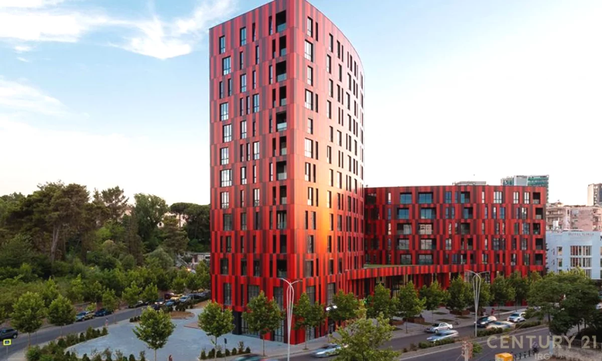 Shiten dy poste parkimi te Park Gate!