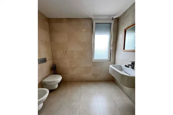 Duplex (2 storey house) for rent in Tirana 3+1, In Part