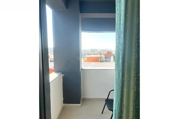 Appartamento in vendita a Tirana 2+1, Arredato