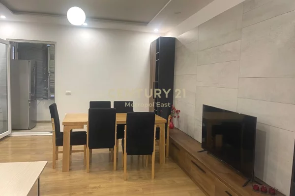 Shtepi ne shitje Apartament ne Tirane, 2+1, Mobilimi E mobiluar, Pagesa 195,000  Euro.